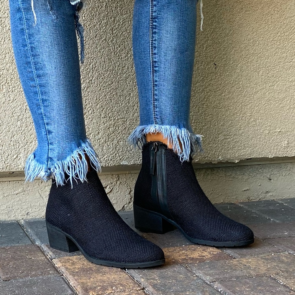 Black Frayed Fabric Ankle Western Heel Booties - Picture 13 of 14